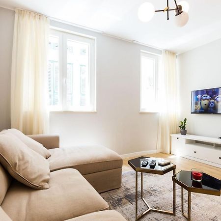 Karla'S Exclusive Central Apartment ซาดาร์ ภายนอก รูปภาพ