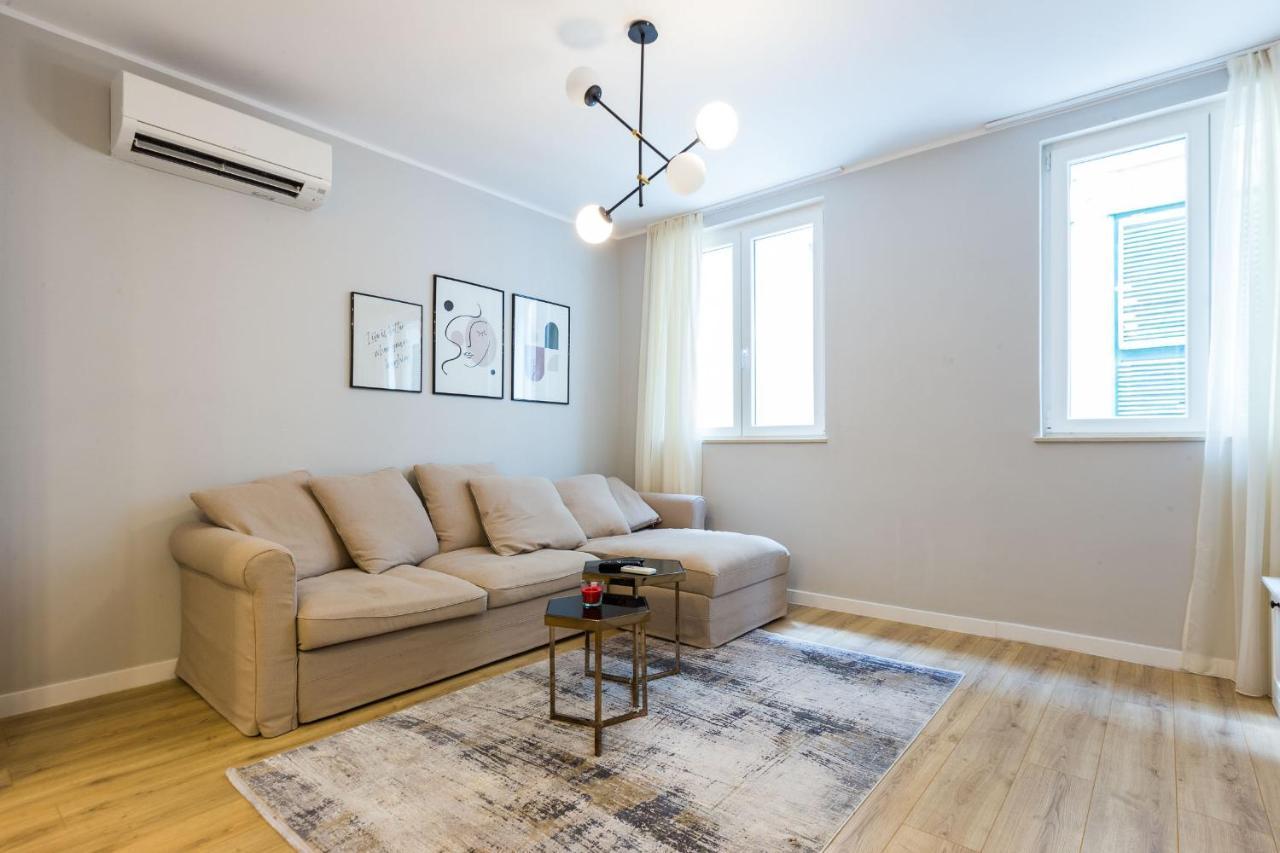 Karla'S Exclusive Central Apartment ซาดาร์ ภายนอก รูปภาพ