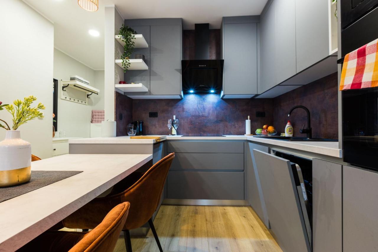 Karla'S Exclusive Central Apartment ซาดาร์ ภายนอก รูปภาพ