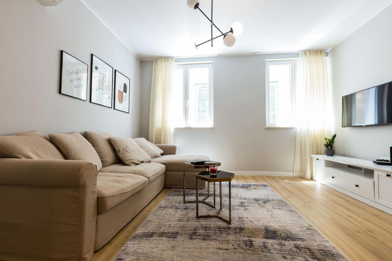 Karla'S Exclusive Central Apartment ซาดาร์ ภายนอก รูปภาพ